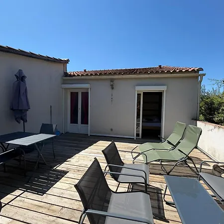 Avec Terrasse Ensoleillee A Propriano