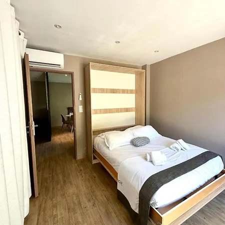 Lägenhet Avec Terrasse Ensoleillee A Propriano *